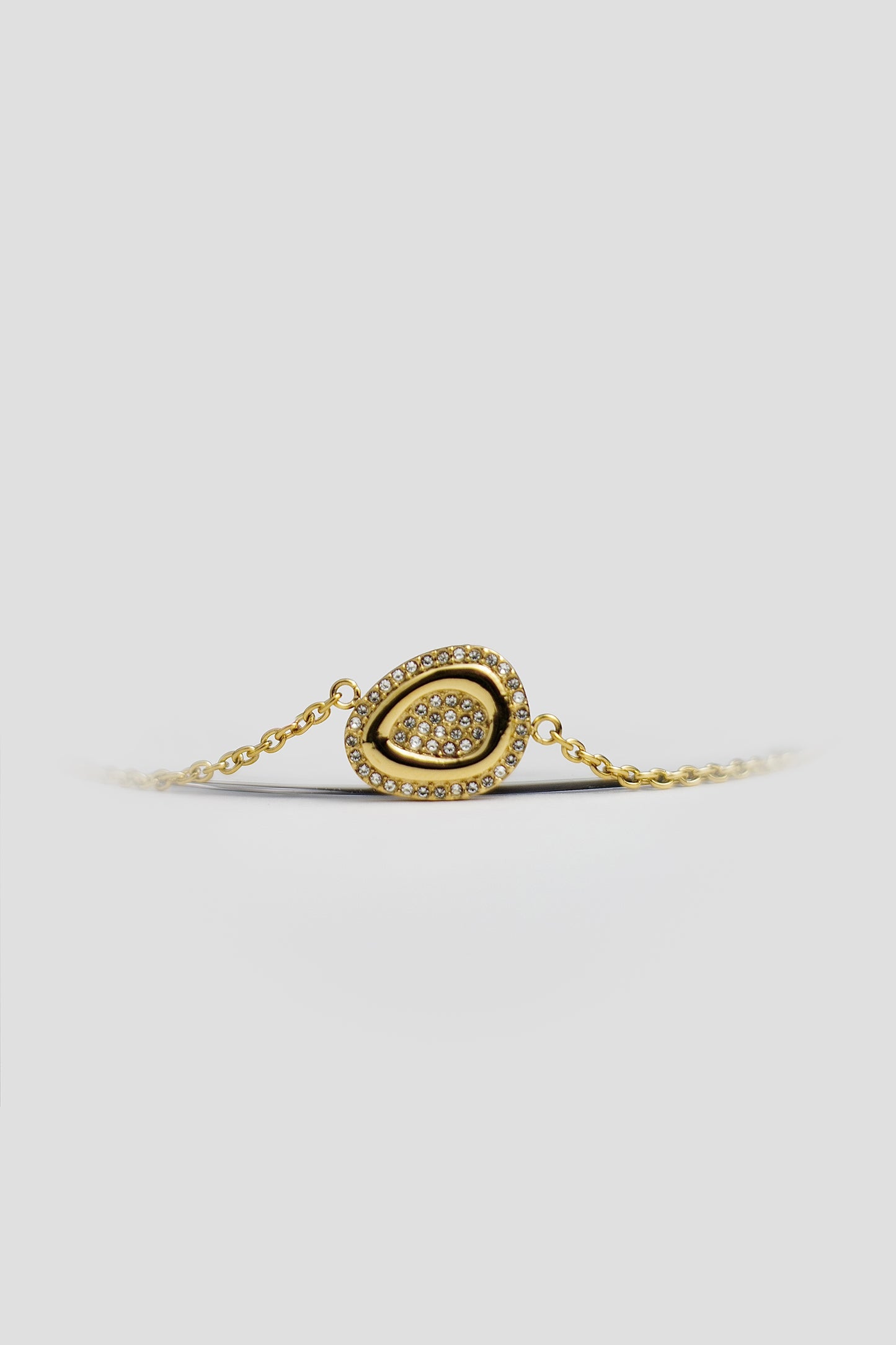 O Gold Initial Letter Bracelet