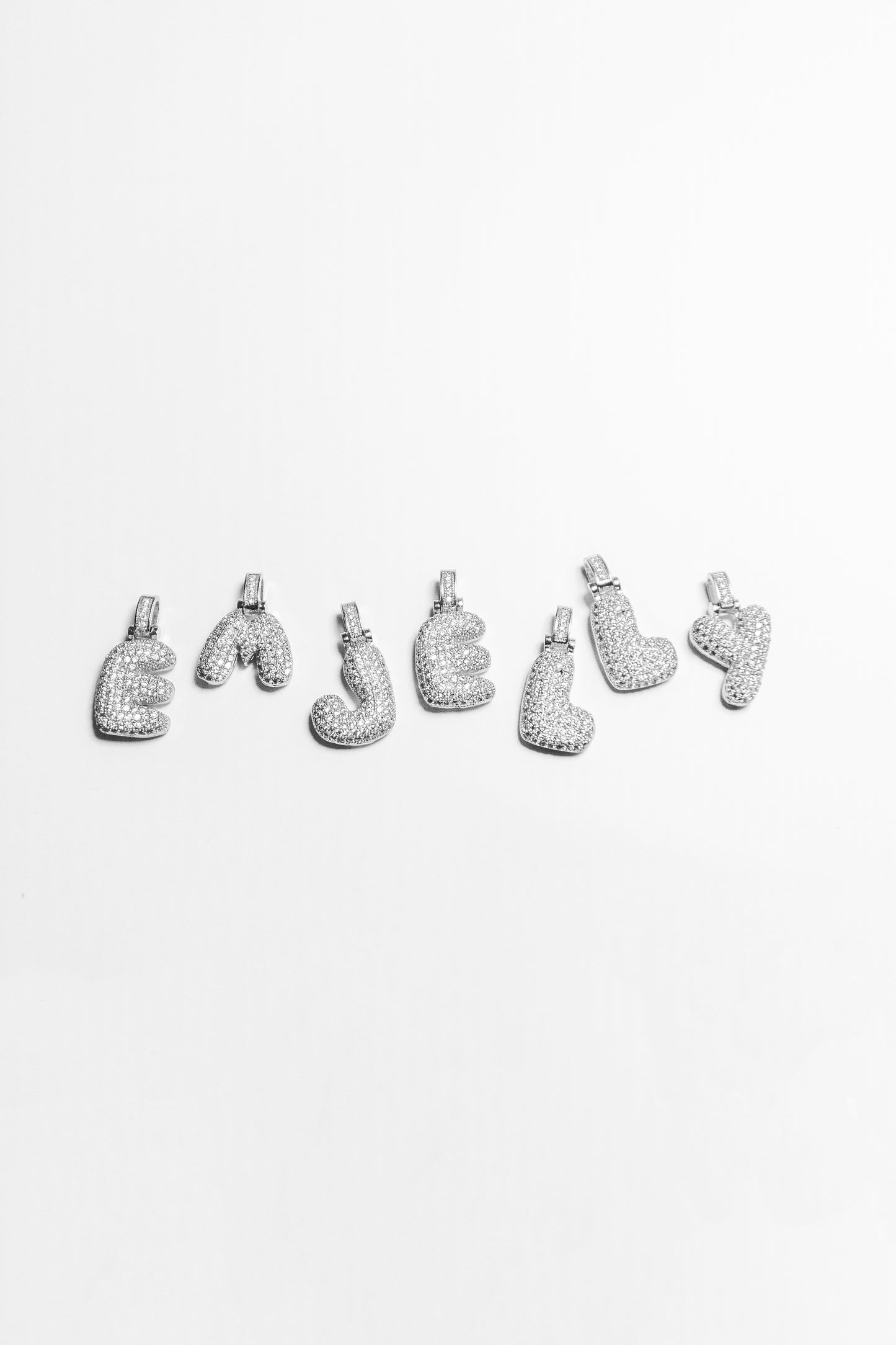 L Bubble Letter Pendant - Silver