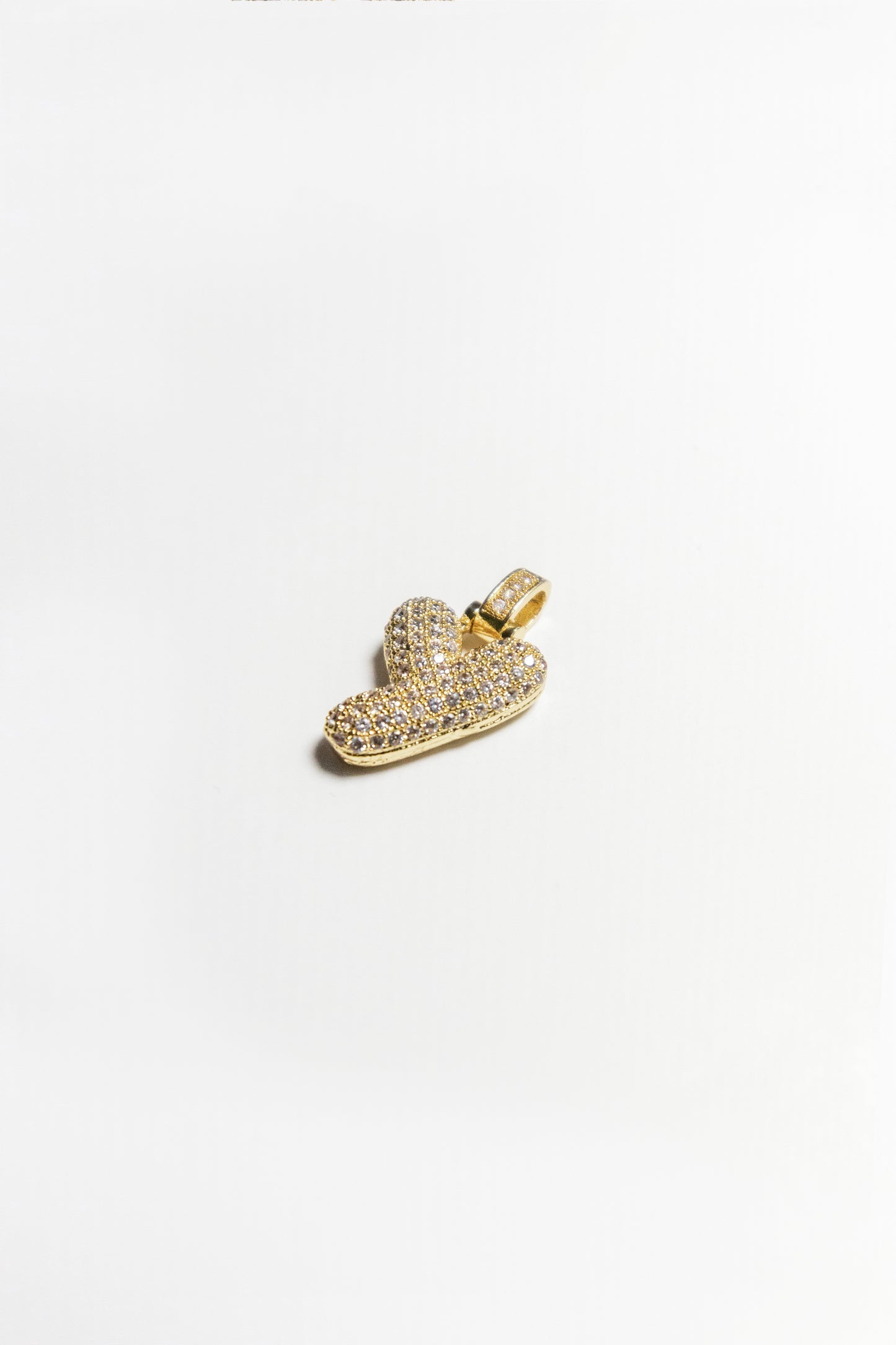 Y Bubble Letter Pendant - Gold